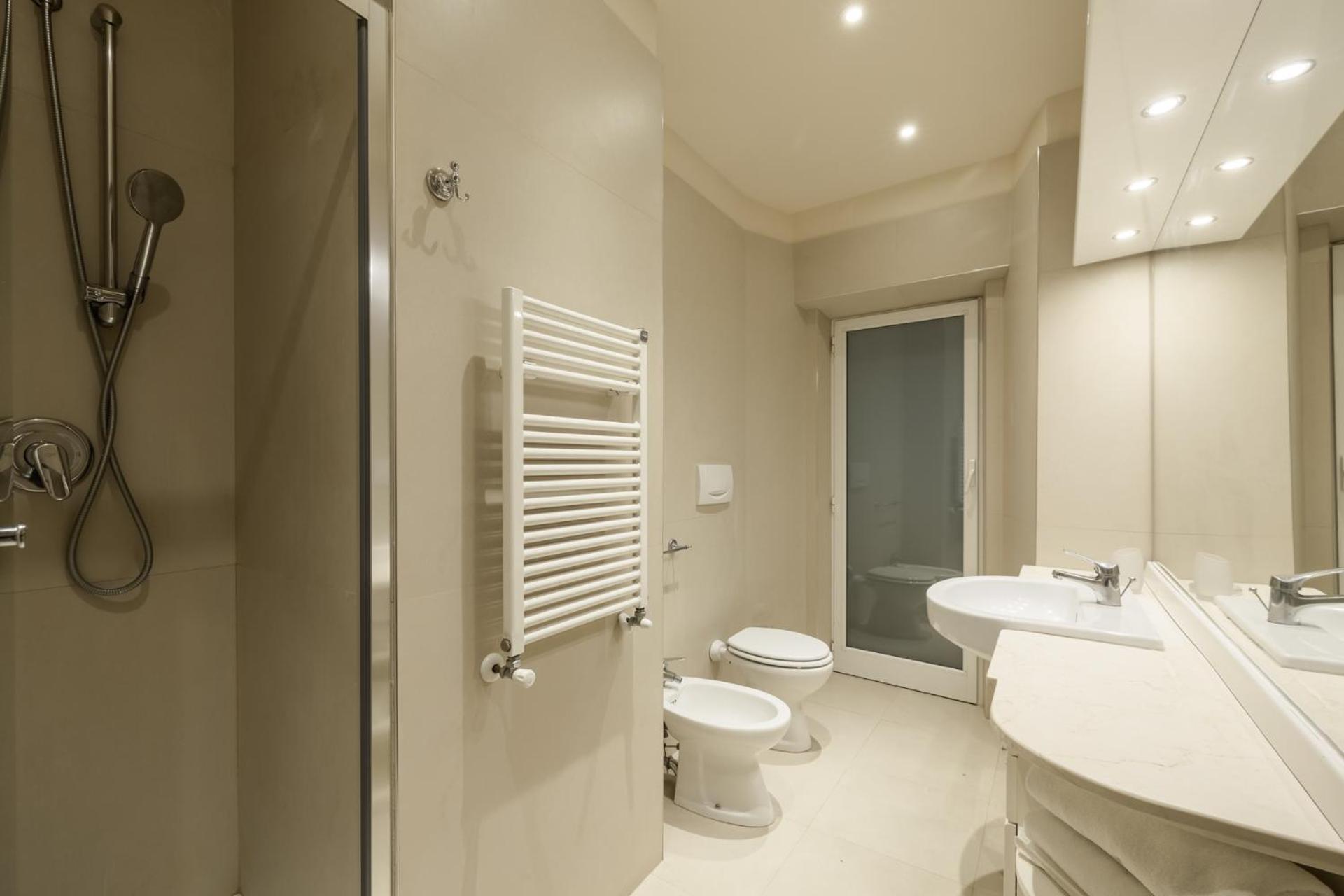 Piazza Della Maddalena View Apartment Rom